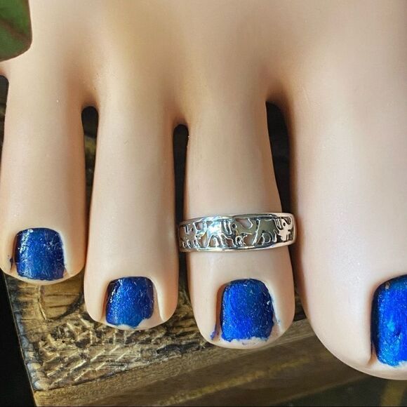 Elephant Sterling Silver Toe Ring - Picture 3 of 5